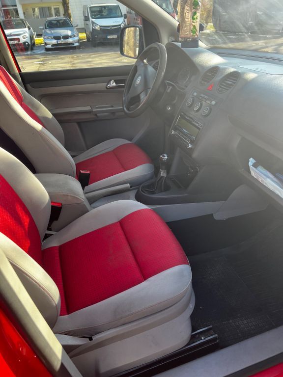 VW Caddy 302.000 km 3.200 € München 81925