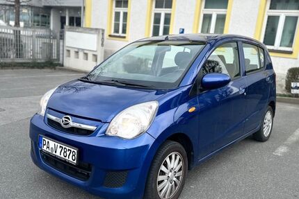 Daihatsu Cuore 69.000 km 3.200 &euro; München 80689