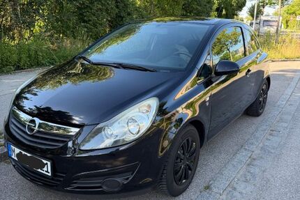 Opel Corsa 123.000 km 3.900 &euro; München 80634