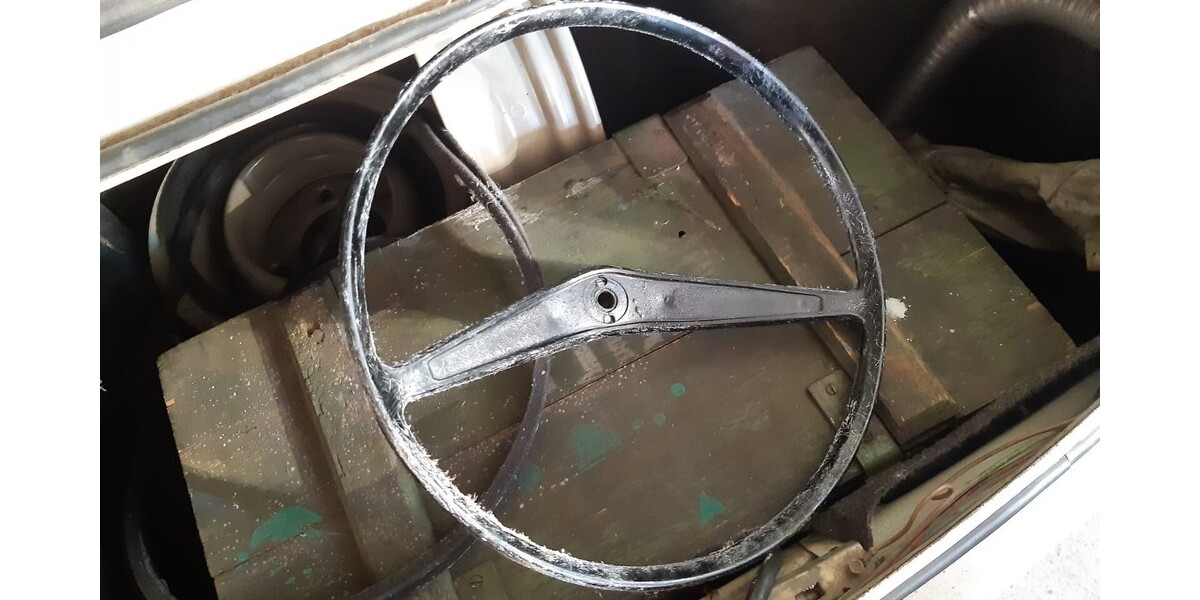 Trabant P 601 82.849 km 2.100 &euro; Erdweg 85253