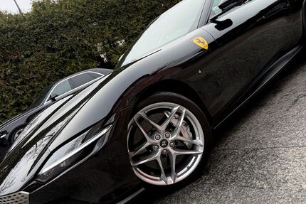 Ferrari Roma 50.000 km 167.980 &euro; München 81827