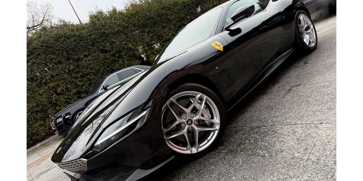 Ferrari Roma 50.000 km 167.980 &euro; München 81827