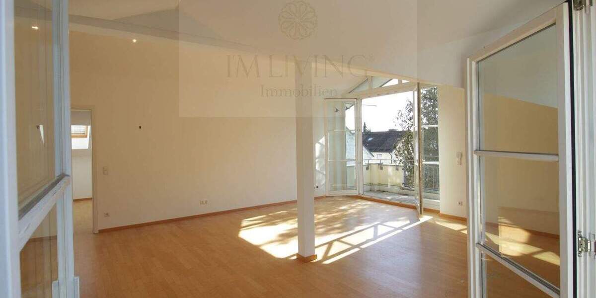 Etagenwohnung Unterhaching - 2 Zimmer, 93 m&sup2;, 1.750&euro; | Angebot:25688734