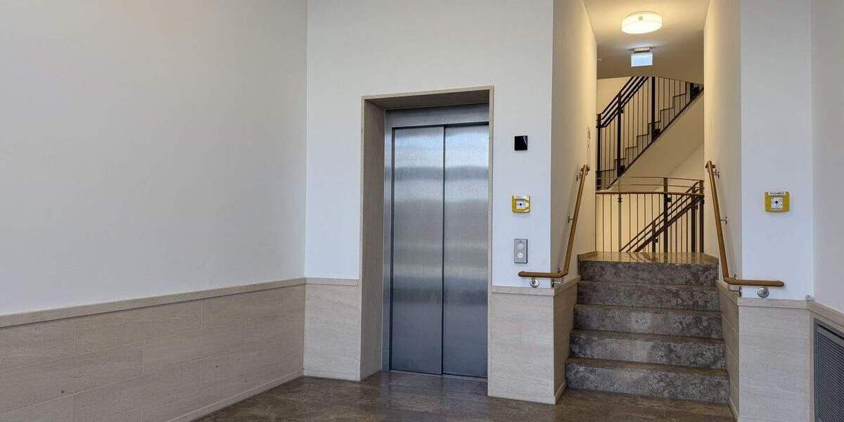 Etagenwohnung München / Au-Haidhausen Au-Haidhausen - 3 Zimmer, 112 m&sup2;, 1.850.000&euro; | Angebot:25301905