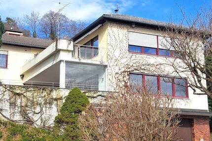 Ruhesitz in repräsentativer Terrassenwohnung *Villenlage* - nur 100 m zum See