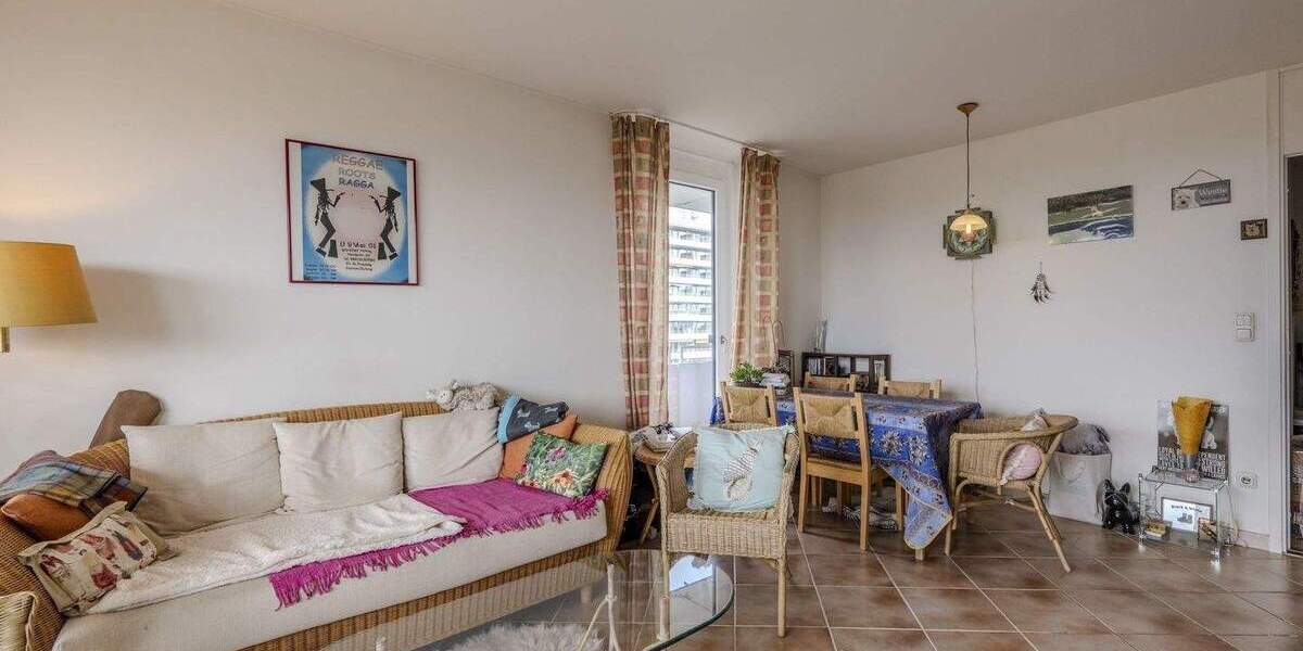 Etagenwohnung München Bogenhausen - 2 Zimmer, 65 m&sup2;, 399.000&euro; | Angebot:25744015