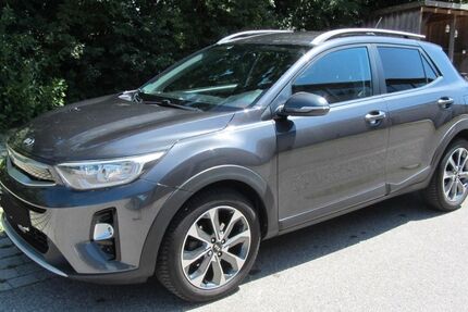 Kia Stonic 69.800 km 11.980 &euro; Dachau 85221