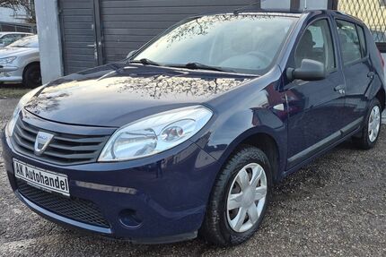 Dacia Sandero 138.701 km 2.490 &euro; München 80809