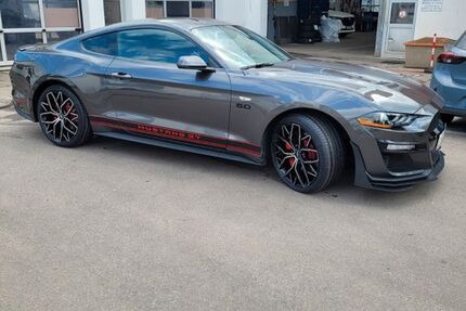 Ford Mustang 102.500 km 31.100 &euro; München 81379