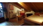 Dachgeschoss-Wohnung 2,5 Zimmer 110 qm 1 zimmer