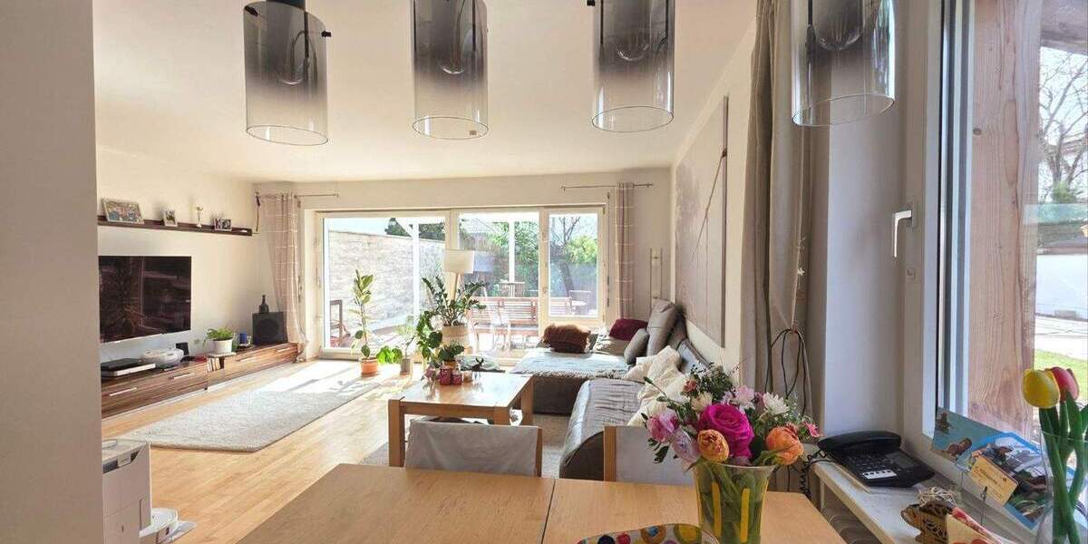 Doppelhaushälfte Ottobrunn - 6 Zimmer, 103 m&sup2;, 2.920&euro; | Angebot:25774911