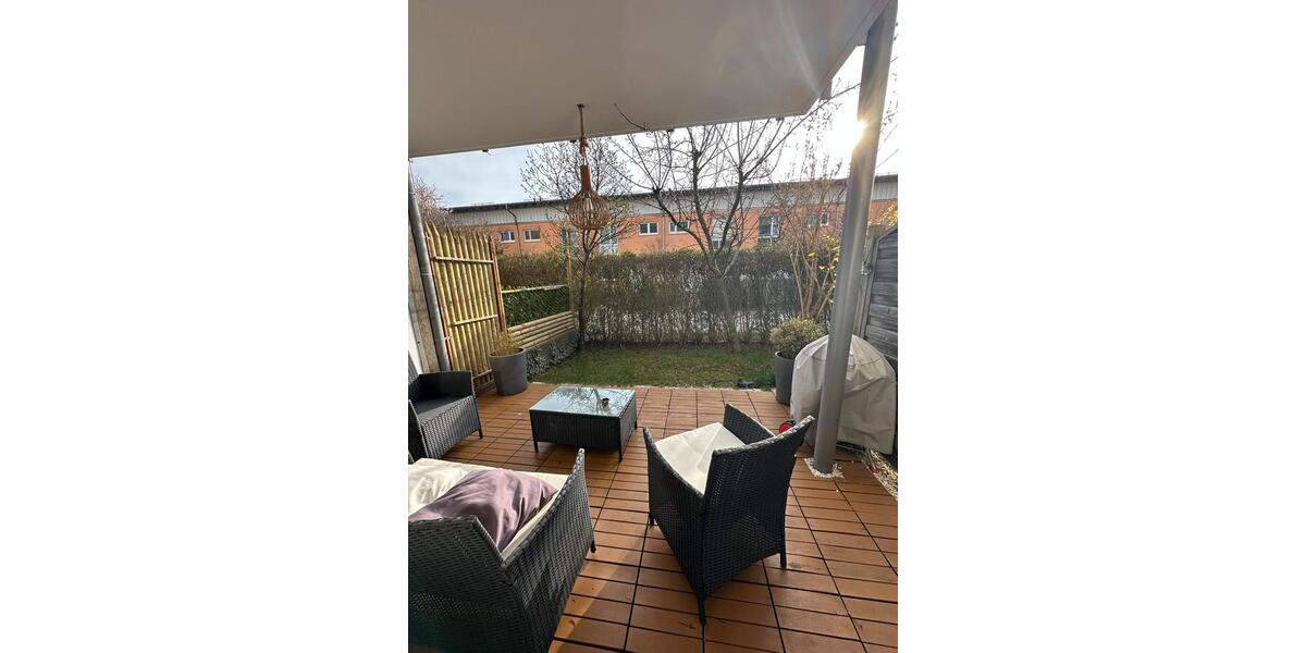 Erdgeschoßwohnung München Trudering-Riem - 2 Zimmer, 53 m&sup2;, 2.000&euro; | Angebot:26042518