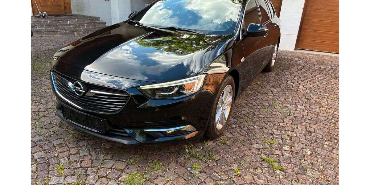 Opel Insignia 139.800 km 12.499 &euro; München 81739