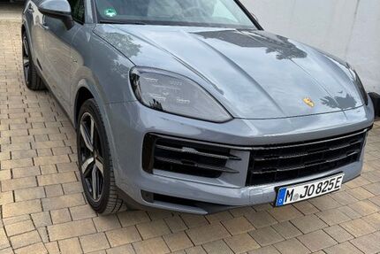 Porsche Cayenne 53.000 km 89.100 &euro; Grünwald 82031