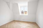Dachgeschoßwohnung München Maxvorstadt - 4 Zimmer, 110 m&sup2;, 3.650&euro; | Angebot:26625756