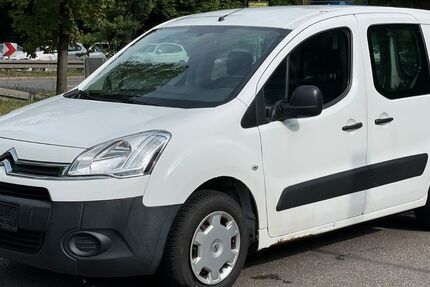 Citroen Berlingo 187.400 km 2.990 &euro; München 80995