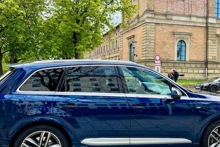 Audi Q7 88.500 km 43.500 &euro; München 80689