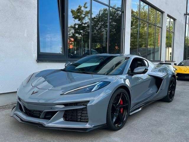 Corvette C8 1.900 km 174.900 € München 81677