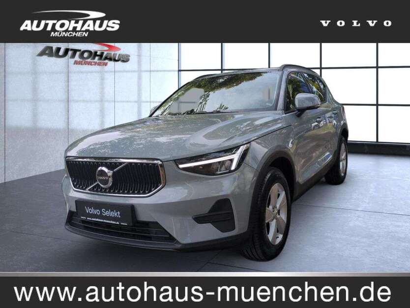 Volvo XC40 20.300 km 29.990 € München 81825