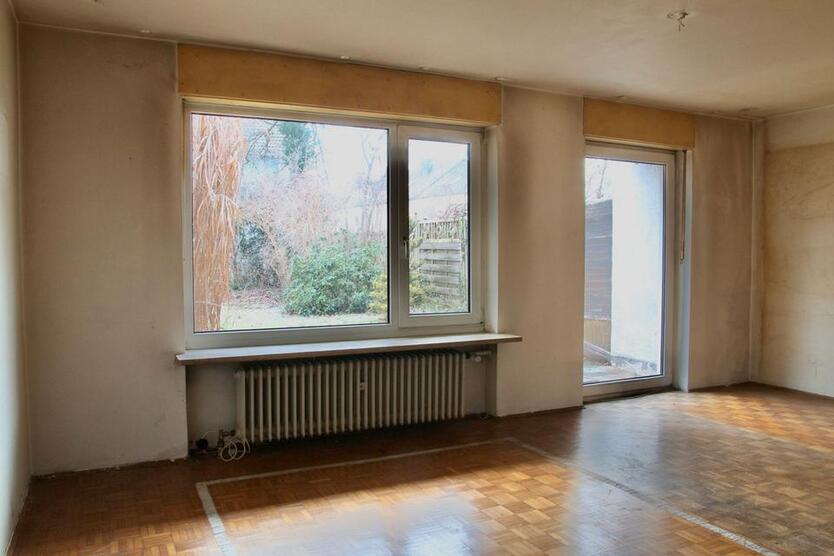 Reihenhaus mit Ausbaupotential in Bestlage