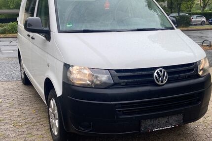 VW T5 Transporter 366.000 km 6.999 &euro; München 81545