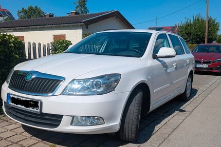 Skoda Octavia 205.000 km 3.000 &euro; Puchheim 82178