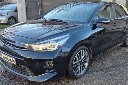 Kia Rio 138.798 km 10.790 € München 80809