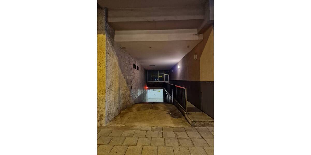 Garagen / Stellplätze München Schwabing-Freimann - 20.000&euro; | Angebot:25731694