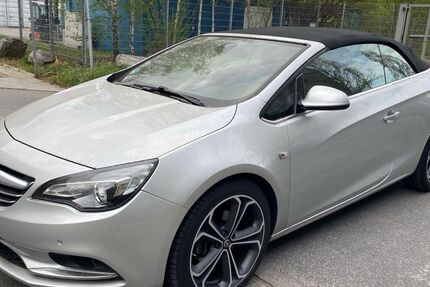 Opel Cascada 69.000 km 11.900 € München 80804
