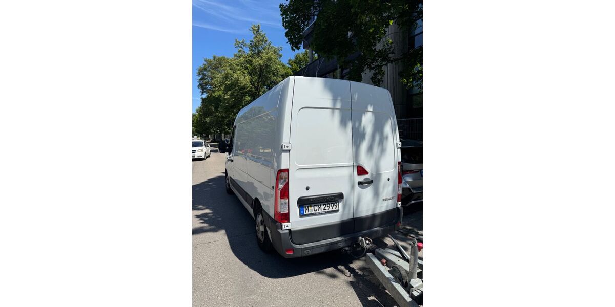Renault Master 65.000 km 18.850 &euro; München 80539