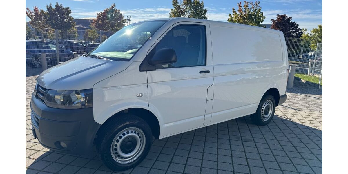 VW T5 Transporter 300.000 km 5.999 &euro; München 80995