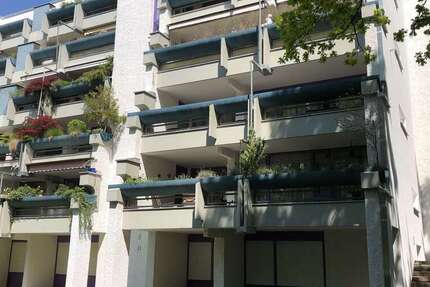Wohnung Ottobrunn - 4.5 Zimmer, 150 m&sup2;, 2.750&euro; | Angebot:27324038
