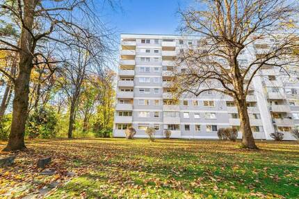 2-Zimmer-Wohnung mit sonniger Loggia und Potenzial in Forstenried! 2 zimmer