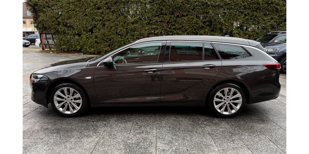 Opel Insignia 141.000 km 11.980 &euro; München 81827