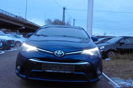 Toyota Avensis 260.688 km 4.900 &euro; München OT Trudering-Riem 81825