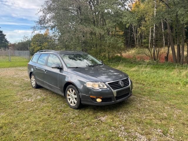 VW Passat 326.000 km 2.500 &euro; Gauting 82131