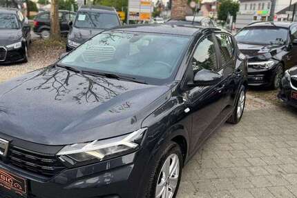 Dacia Sandero 36.450 km 15.950 € München 81243