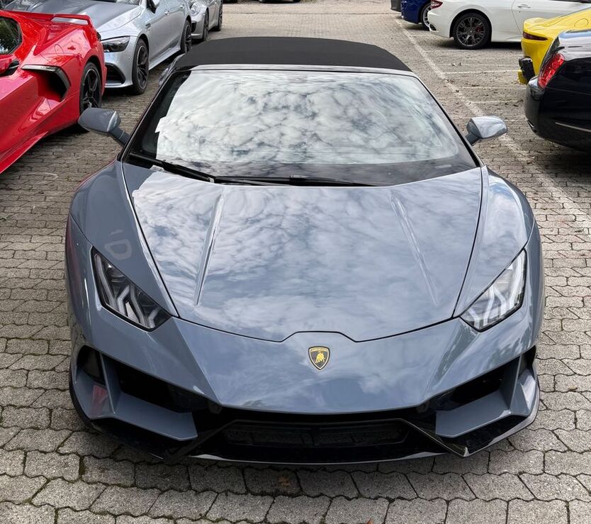 Lamborghini Huracán 14.500 km 269.900 € Vaterstetten 85591