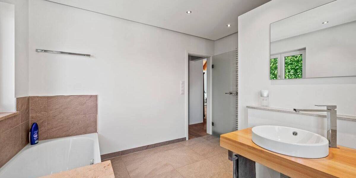 Wohnen auf höchstem Niveau - energieeffizient, stilvoll und individuell 3 zimmer