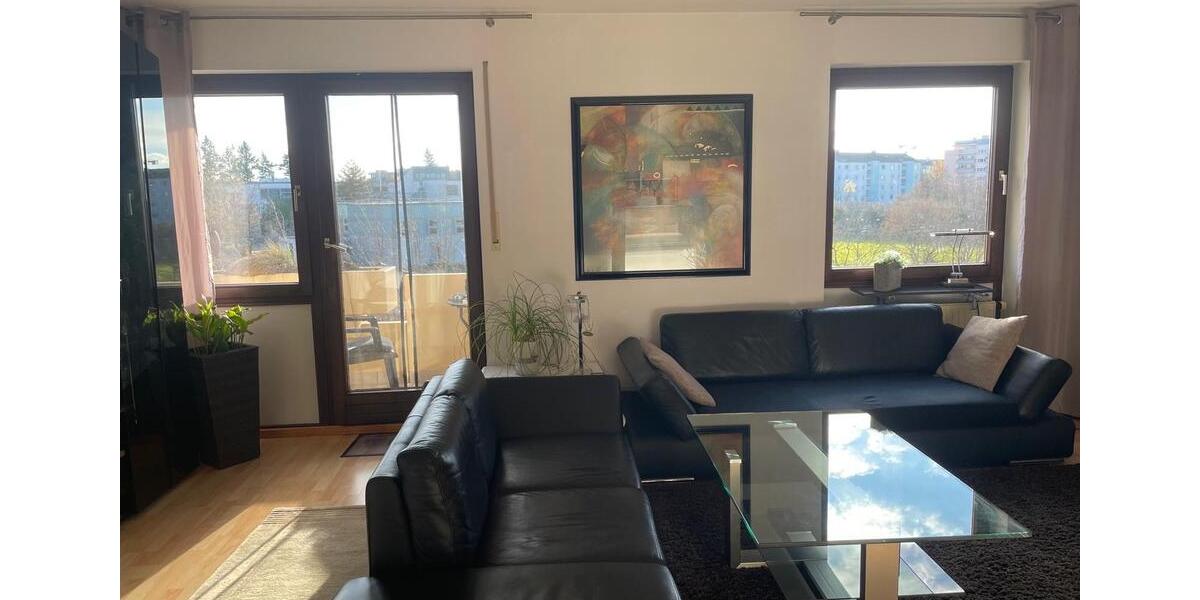 Etagenwohnung Germering - 2 Zimmer, 75 m&sup2;, 1.600&euro; | Angebot:26416489
