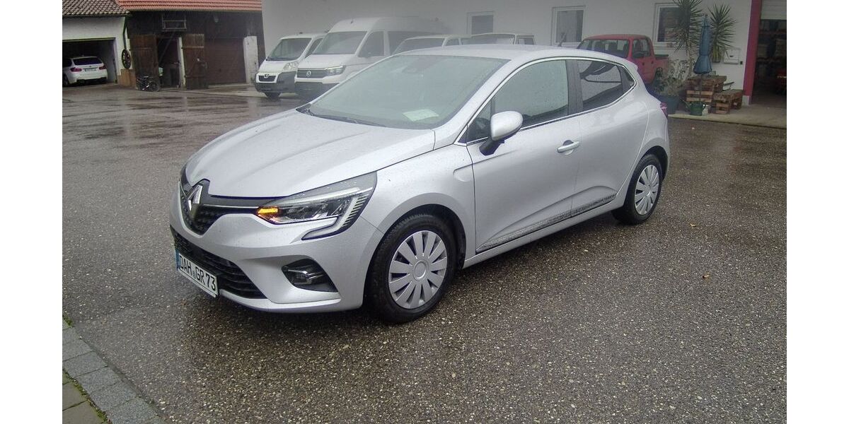 Renault Clio 8.500 km 13.900 &euro; Feldgeding 85232