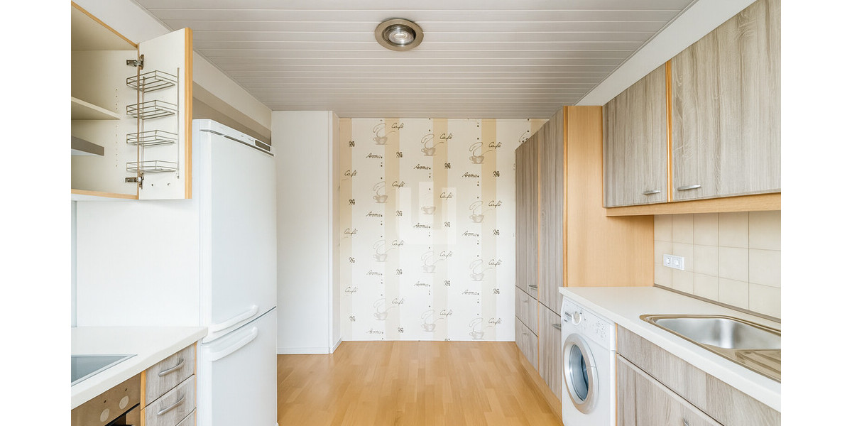 WINDISCH IMMOBILIEN - Gut geschnittene Dachgeschosswohnung, für den Käufer provisionsfrei! 3 zimmer