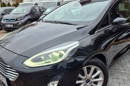 Ford Fiesta 129.000 km 10.990 &euro; München 81247