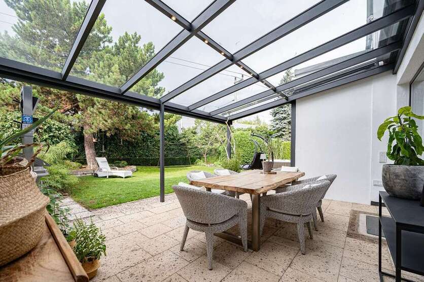 Haus zum Kaufen in München 1.345.000 € 220 m²