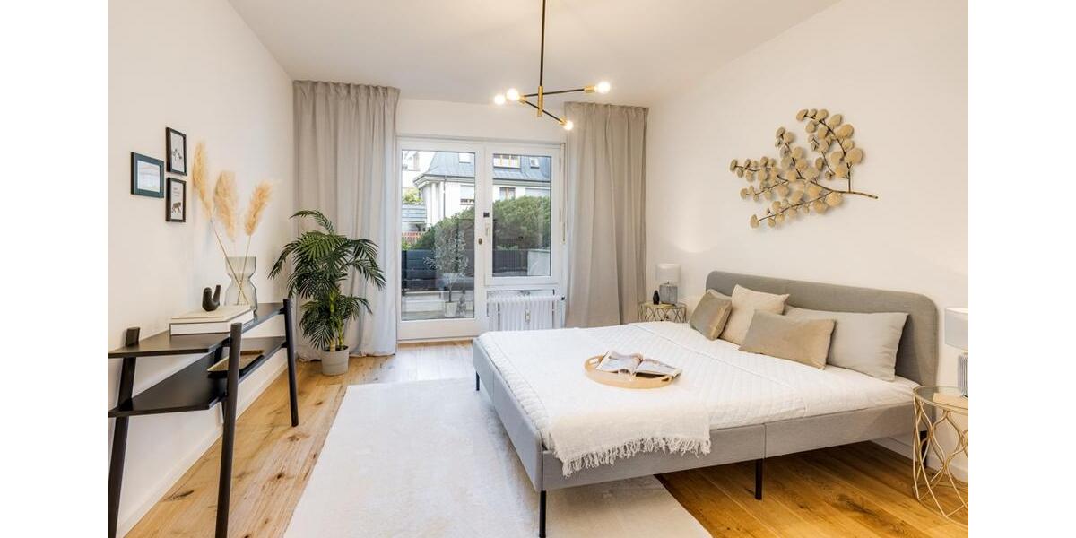 Erdgeschoßwohnung München Thalkirchen-Obersendling-Forstenried-Fürstenried-S - 3 Zimmer, 120 m&sup2;, 2.830&euro; | Angebot:25450963