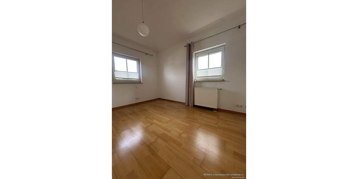 Einfamilienhaus Gräfelfing Lochham - 6 Zimmer, 150 m&sup2;, 3.600&euro; | Angebot:25070947