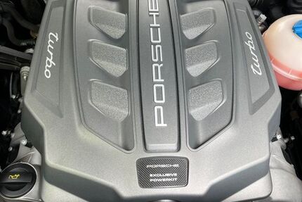 Porsche Macan 53.500 km 52.900 &euro; München 80807