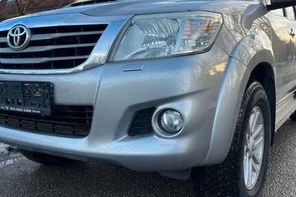 Toyota Hilux 399.258 km 18.500 &euro; München 80935