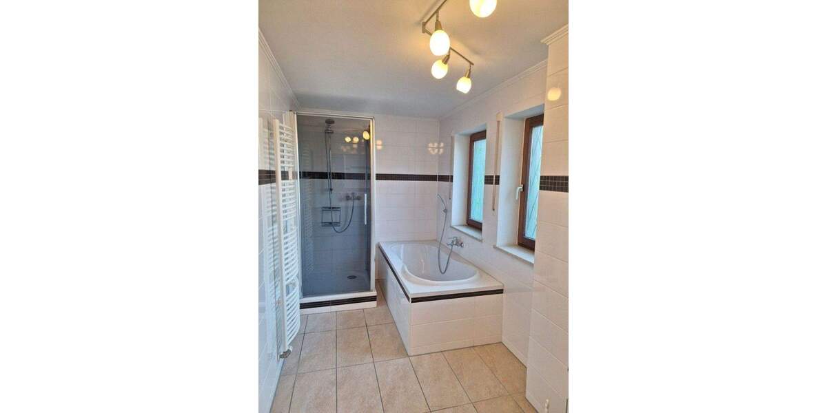 Reihenendhaus Neufahrn Mintraching-Grüneck - 4 Zimmer, 140 m&sup2;, 740.000&euro; | Angebot:25908921