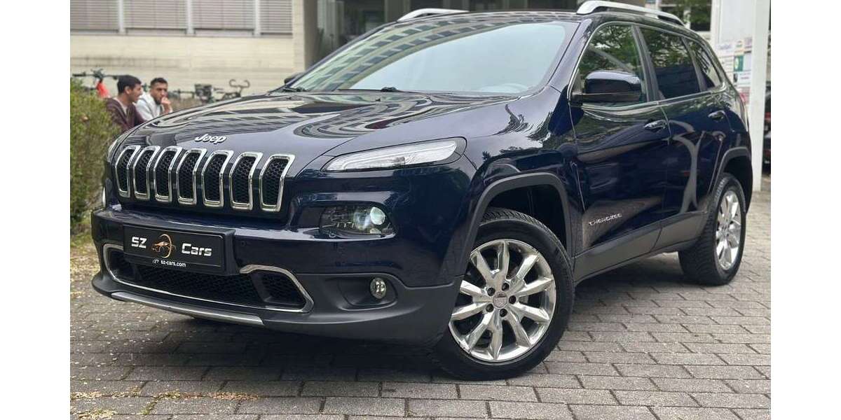 Jeep Cherokee 157.500 km 9.499 &euro; München 81677